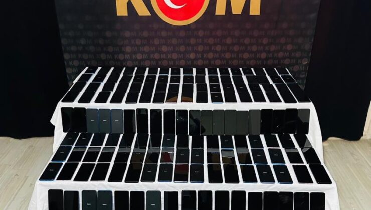 260 adet kaçak cep telefonu ele geçirildi