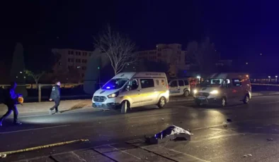 Konya’da otomobil yayalara çarptı: 5 ölü
