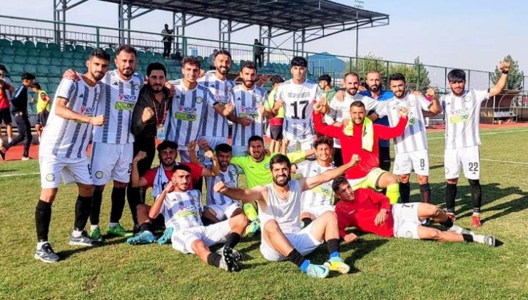 Futbol sahalarında yeniden düdük sesleri