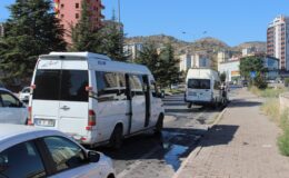 İşçi servisleri çarpıştı: 10 yaralı