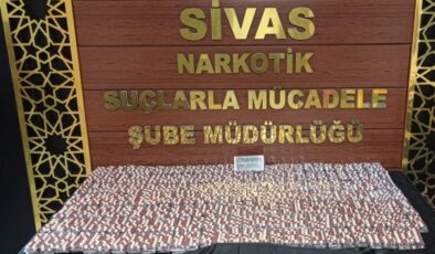 Sivas’ta tarihi eser ve uyuşturucu operasyonu