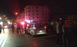 Otomobil ile çarpışan çekici ortalığı savaş alanına çevirdi