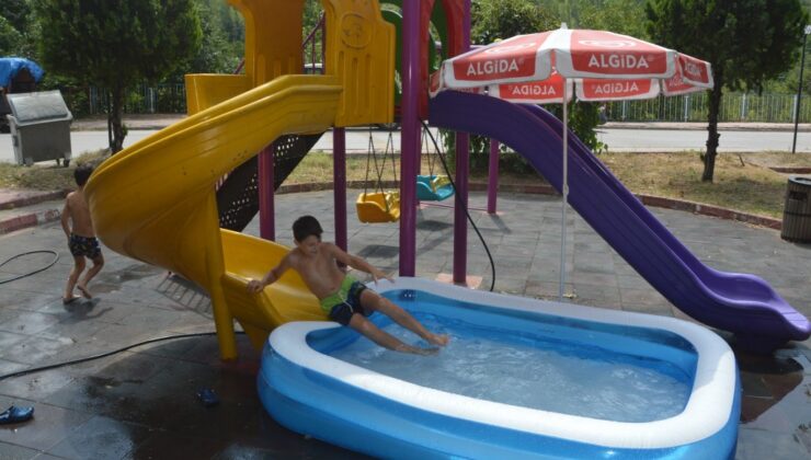 Sıcaklardan bunalan 12 yaşındaki Kayra, kendi aquparkını yaptı