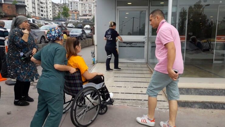 İş makinesi ile halk otobüsü çarpıştı: 7 yaralı