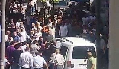 Batman’da kaçak malzeme satan şüpheli gözaltına alınırken ailesi polise saldırdı