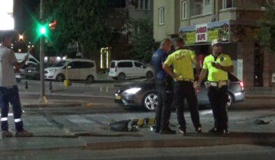 Gaziantep’te araç yayaya çarptı: 4 yaralı