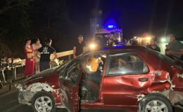 4 aracın karıştığı zincirleme kazada 6 kişi yaralandı