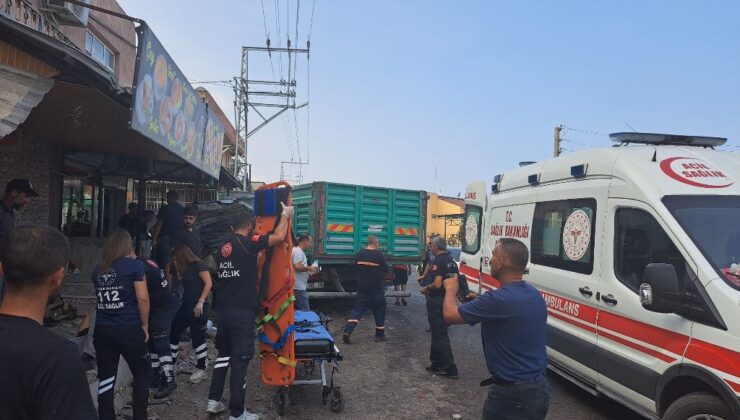 Kamyonun tıra çarpıp, park halindeki araçları biçtiği anlar kamerada