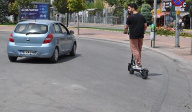 Elektrikli scooterlar geçtiğimiz yıl bin 840 adet kazaya karıştı