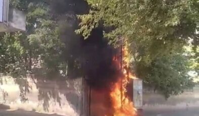 Yanan trafo paniğe neden oldu