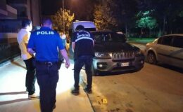 Çorum’da Gece Korkusu: Park Halindeki Otomobil Kurşunlandı