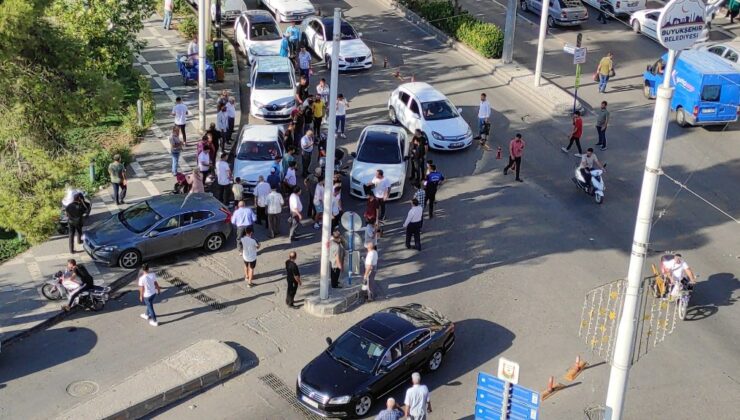 Sokak Ortasındaki Kadın Kavgası Kameralarda