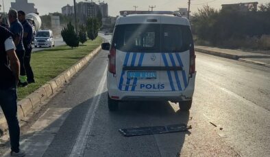 Polis Aracına Arkadan Çarpma Kazası: 2 Yaralı