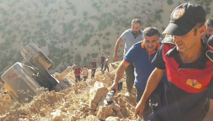 Ekskavatör Faciası: Operatör Kurtarıldı