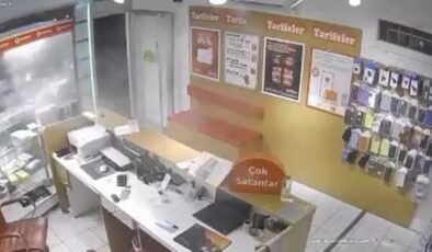 Cep Telefonu Dükkanına Kurşun Yağmuru