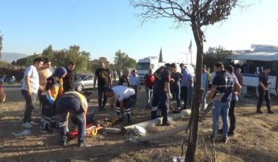 Salihli’de Tır ile Minibüs Çarpıştı: 1 Ağır, 23 Yaralı