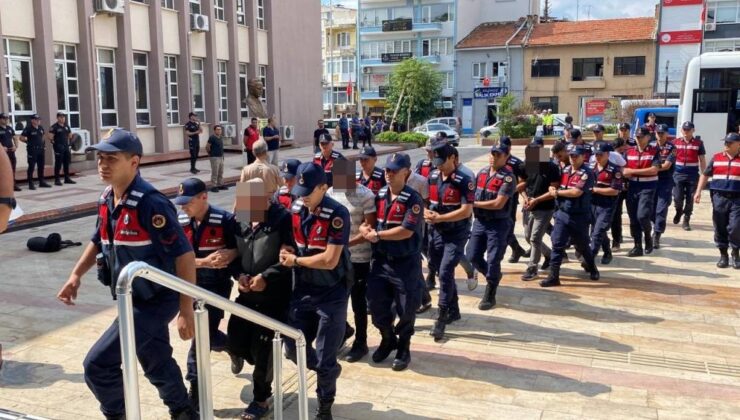 Polisin bıçaklanması olayı ile ilgili gözaltına alınan 8 şüpheli adliyeye sevk edildi
