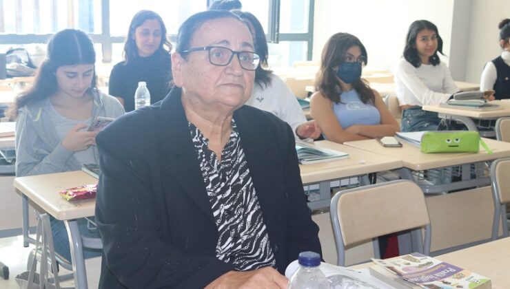 “Yarım kalan hayal” 68 yaşından sonra üniversiteli yaptı