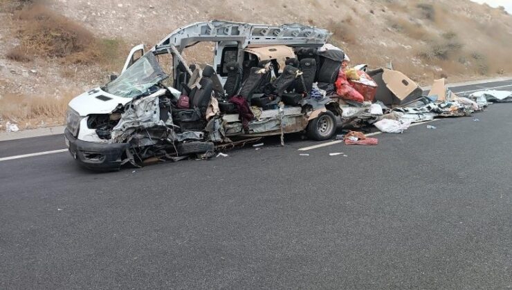Gaziantep’te feci kaza: 5 ölü, 17 yaralı