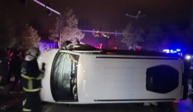 Artuklu’da iki aracın kafa kafaya çarpışması sonucu: 6 yaralı