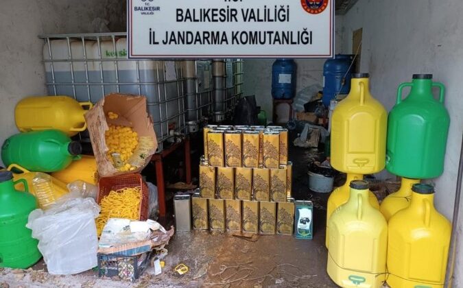Sahte zeytinyağı imalathanesine baskın