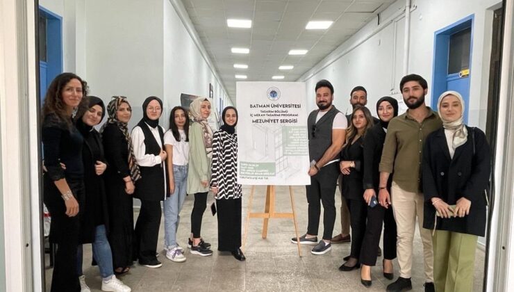 Batman Üniversitesi’nde mezuniyet sergisi