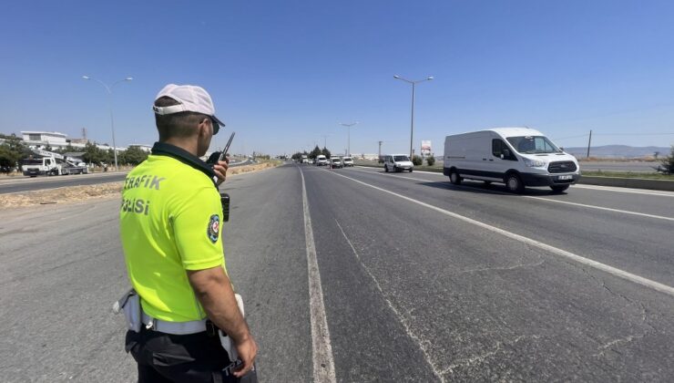 Kahramanmaraş’ta dron ile kırmızı ışık denetimi
