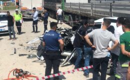2 kişinin öldüğü kazada, sürücü direksiyonda kalp krizi geçirmiş