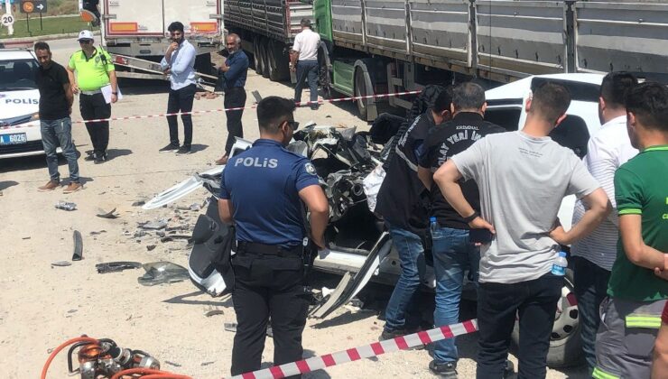 2 kişinin öldüğü kazada, sürücü direksiyonda kalp krizi geçirmiş