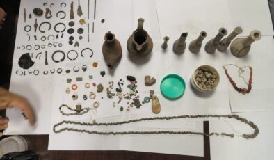 Ağrı’da tarihi eser operasyonu