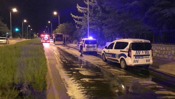 Konya’da koyun yüklü kamyonette yangın çıktı
