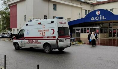 Ambulans şoförü baba, kazada ağır yaralanan oğlunu kurtaramadı