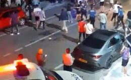Çay bahçesinden sokağa taşan kavgada 15 kişi bir birine girdi
