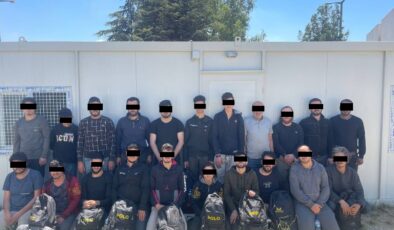Kırklareli’nde 299 düzensiz göçmen, 6 organizatör yakalandı