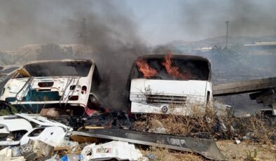 Hurdalık araçlardaki yangın sonrası akaryakıt istasyonunda kavga çıktı