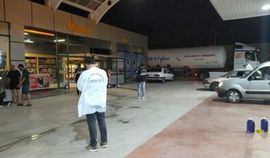 Akaryakıt istasyonunda silahlı çatışma