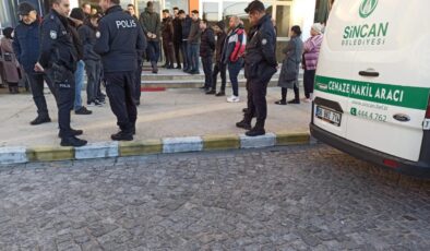 Başkent’te bekçi eşini öldürüp intihar etti
