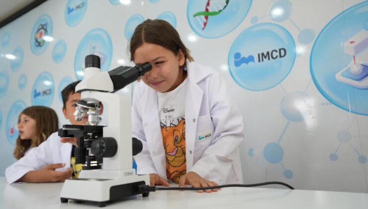 Bilim Ateşböceği tırı, bu kez depremzede çocuklar için yola çıktı