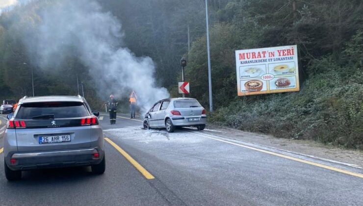 Bolu dağında otomobil yandı