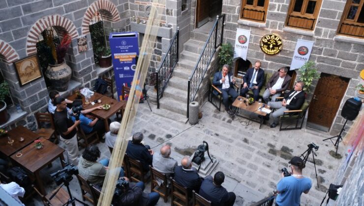Sur Kültür Yolu Festivali’nde söyleşiler devam ediyor