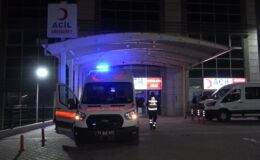 Depremzede ailenin çocuğu 3. kattan düşerek ağır yaralandı