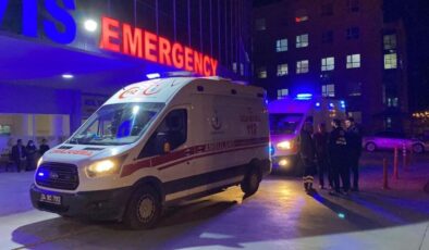 Hasat yaparken patosa ayağını kaptıran çiftçi ağır yaralandı