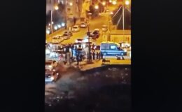 Nusaybin’de iki araç kafa kafaya çarpıştı