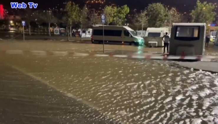 İzmit’te deniz taştı, otopark su altında kaldı