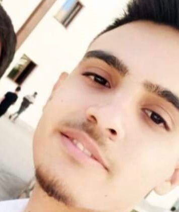 Serinlemek için çaya giren ve boğulan genç, defnedildi