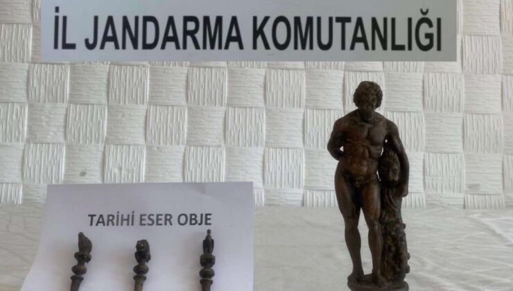 Tarihi eserleri satmak isterken suçüstü yakalandı