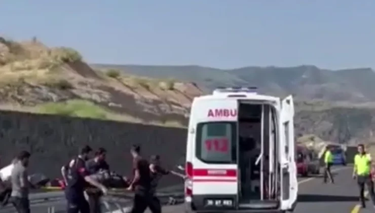 Katliam gibi kaza: 7 kişi öldü, 22 kişi yaralandı