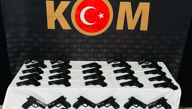 Şemdinli’de 45 adet ruhsatsız tabanca ele geçirildi