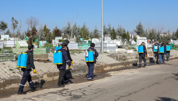 Belediyenin ilaçlama personellerinin sözleşme isyanı!