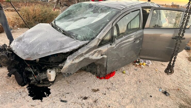Kaza sonucu 5 yaralı: Mardin’de otomobil devrildi